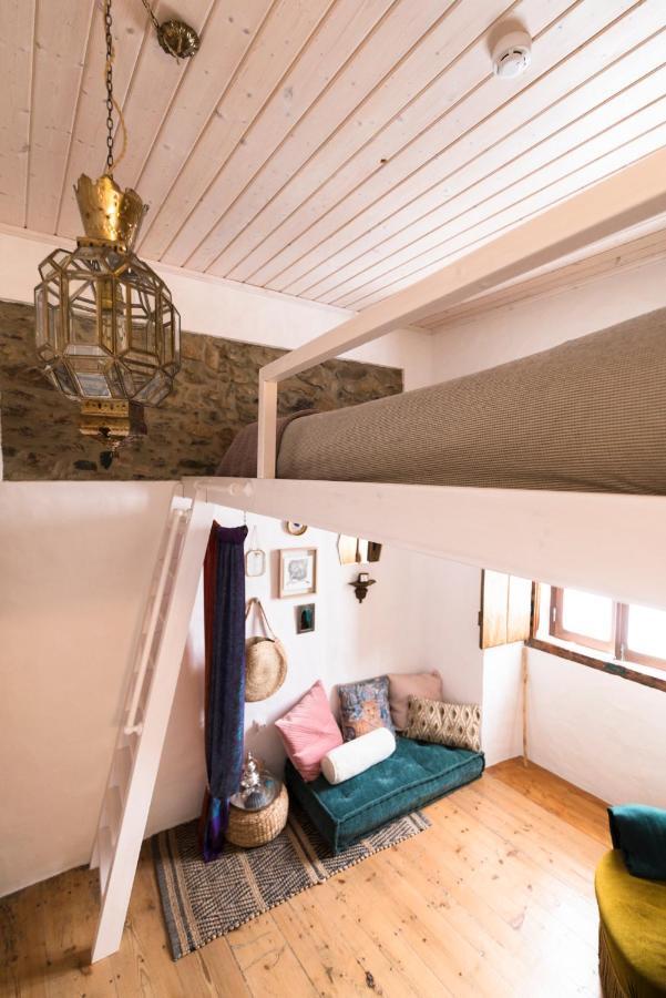 Bohemian Antique Guesthouse Одесейше Экстерьер фото